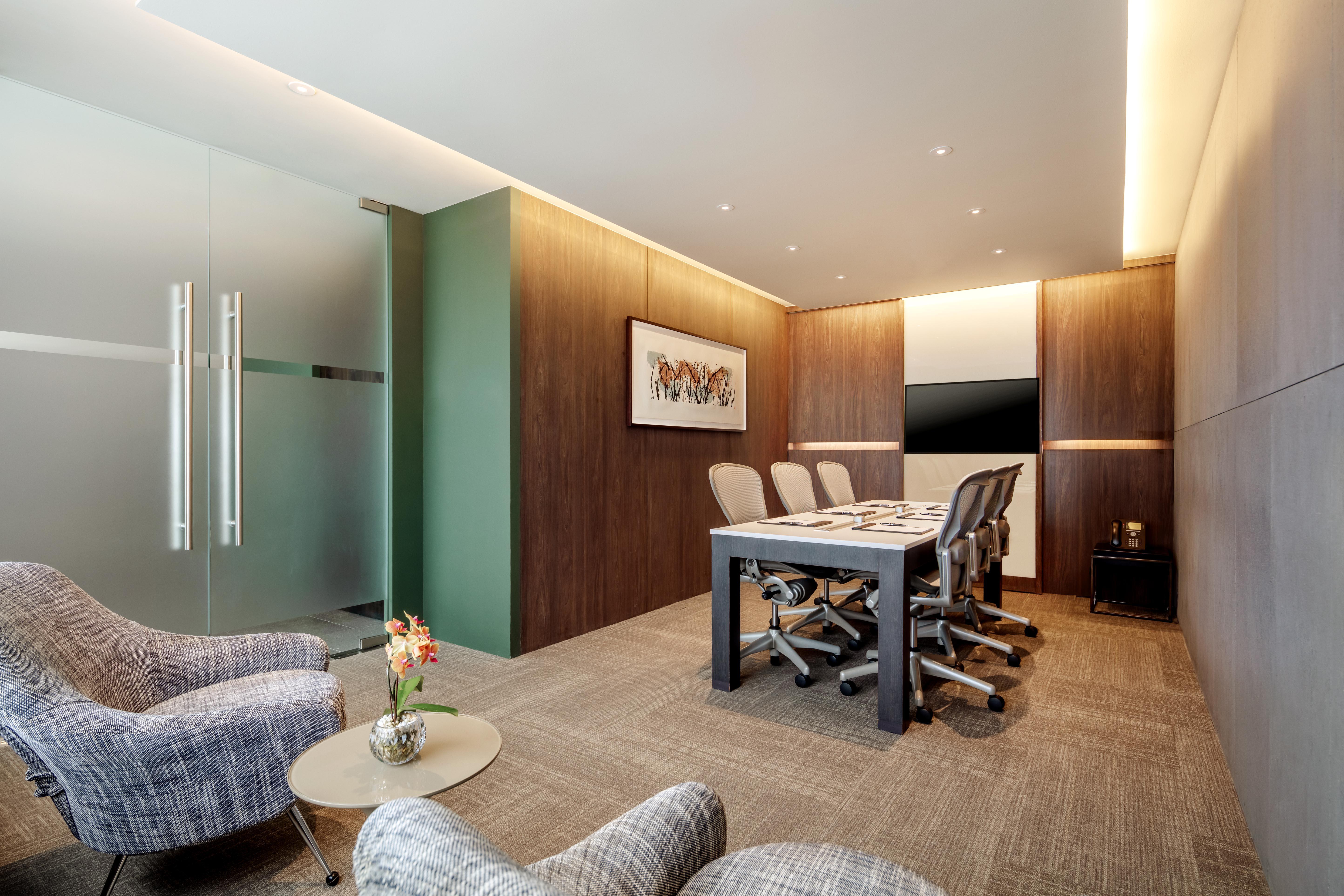 Khách sạn hẻo lánh Pan Pacific Serviced Orchard, 5*